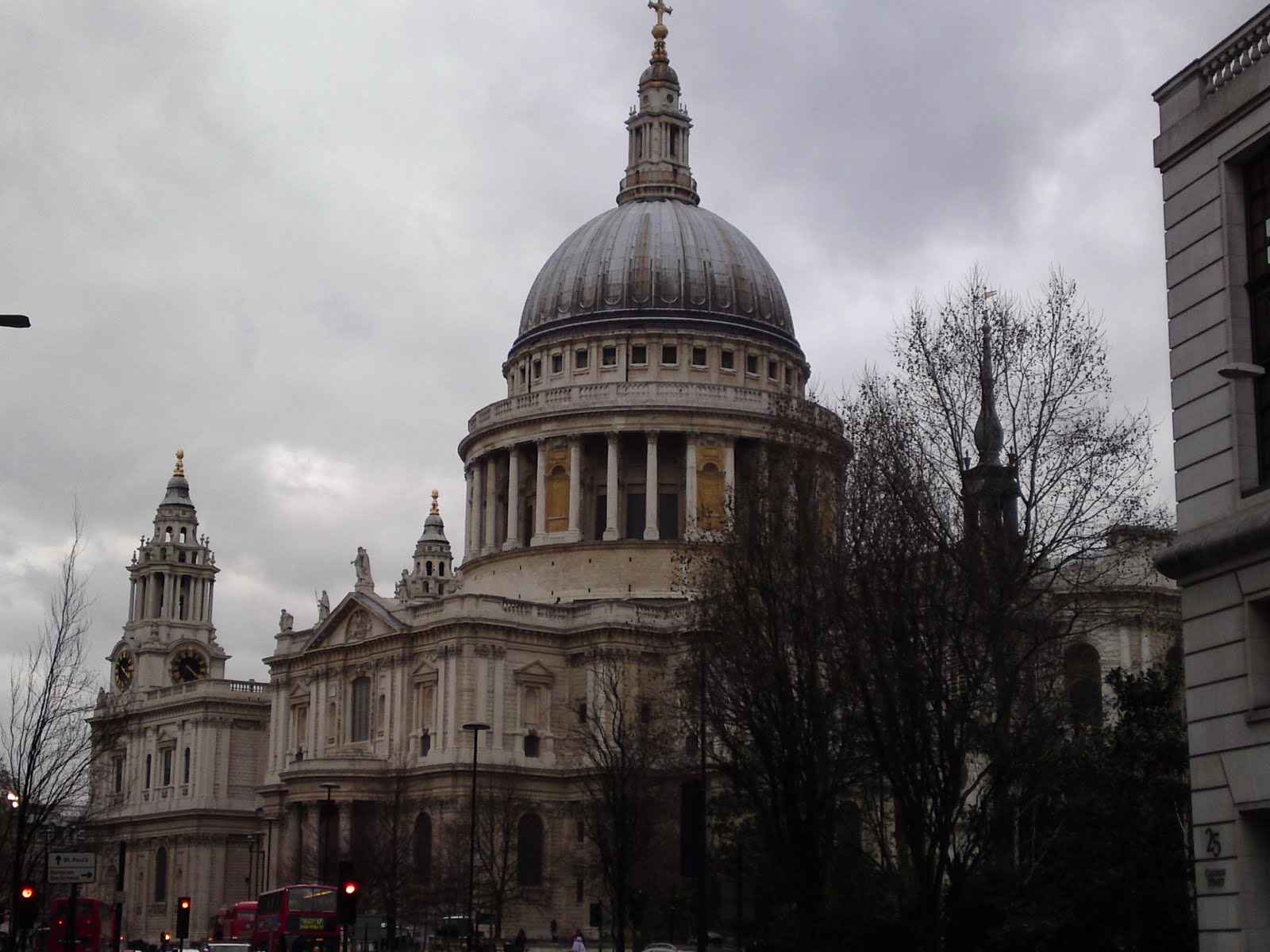 Cultural Outlook St Paul's Cathedral