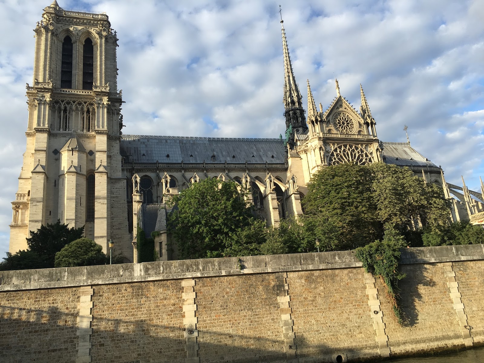 Sideway Views Paris, not in Kentucky but in France, part 1