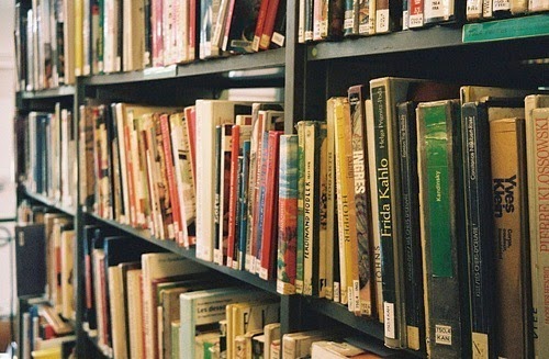 I like book. Все хорошие книги сходны в одном. I like books.