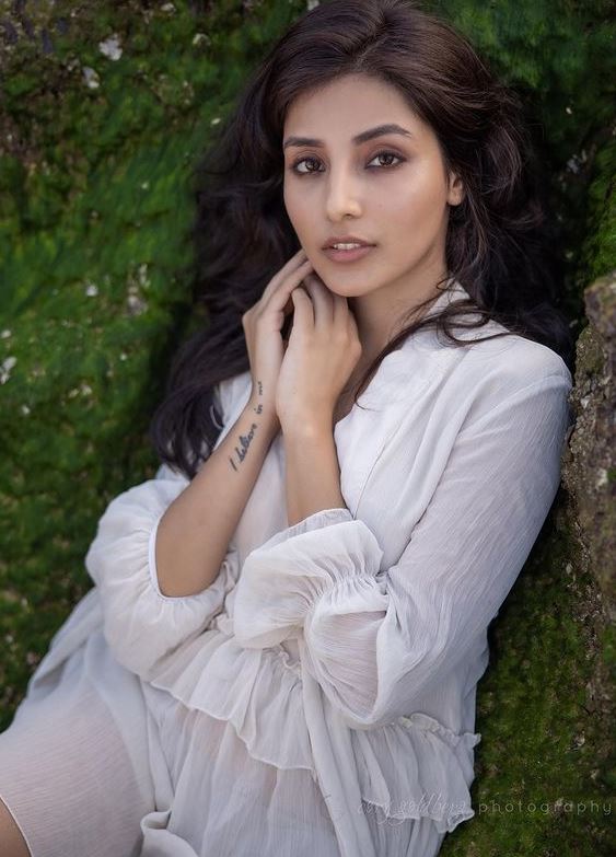 Actress Harshita Gaur Looks Stunning in her Latest Photos