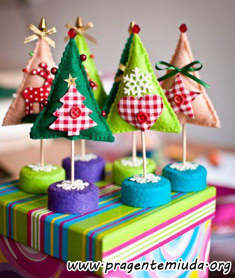Lembrancinha - Árvores de natal feitas com feltro | Pra Gente Miúda