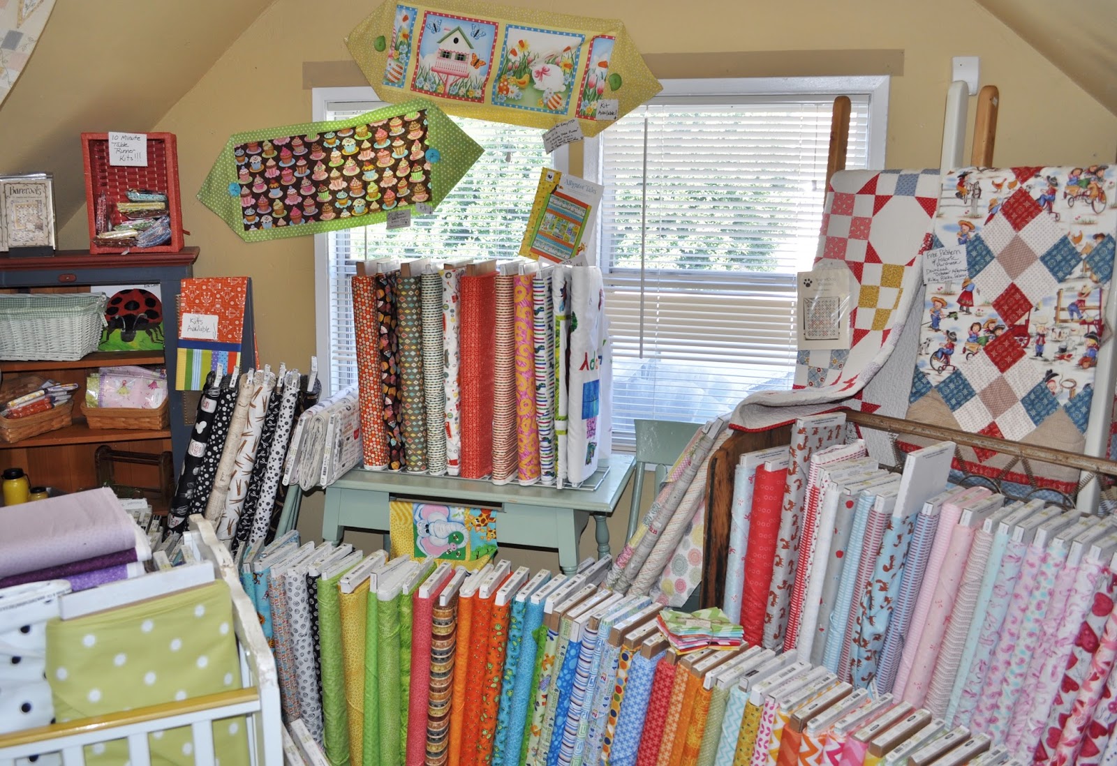 Fat Quarters Quilt Shop Fat Quarters Quilt Shop...