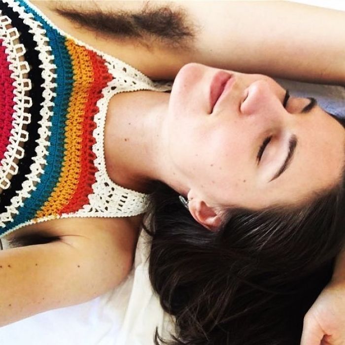 30 Powerful Pictures Of Women Who Chose Not To Shave For ‘Januhairy’ 30 Powerful Pictures Of Women Who Chose Not To Shave For ‘Januhairy’