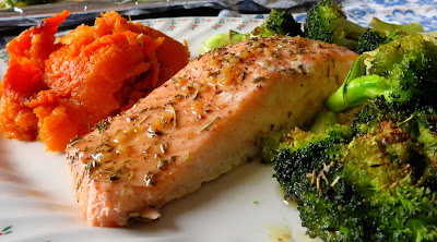 Garlic Butter Salmon & Broccoli for Two