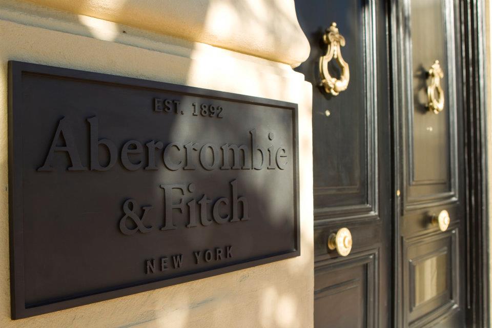 The on Fitch: Abercrombie & Fitch in Barcelona...FLOORED! And Plans Europe Shift...