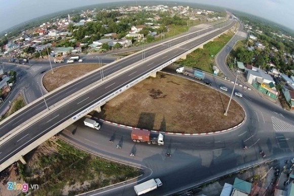 Chỉ có nhà đầu tư Trung Quốc quan tâm Cao tốc Bắc Nam: “Phe cánh”, “thân hữu” , “quân xanh”, “quân đỏ”