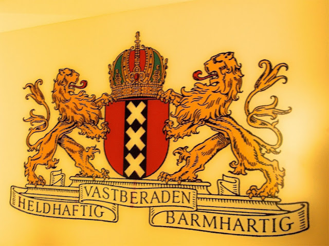 Escudo de la ciudad de Amsterdam