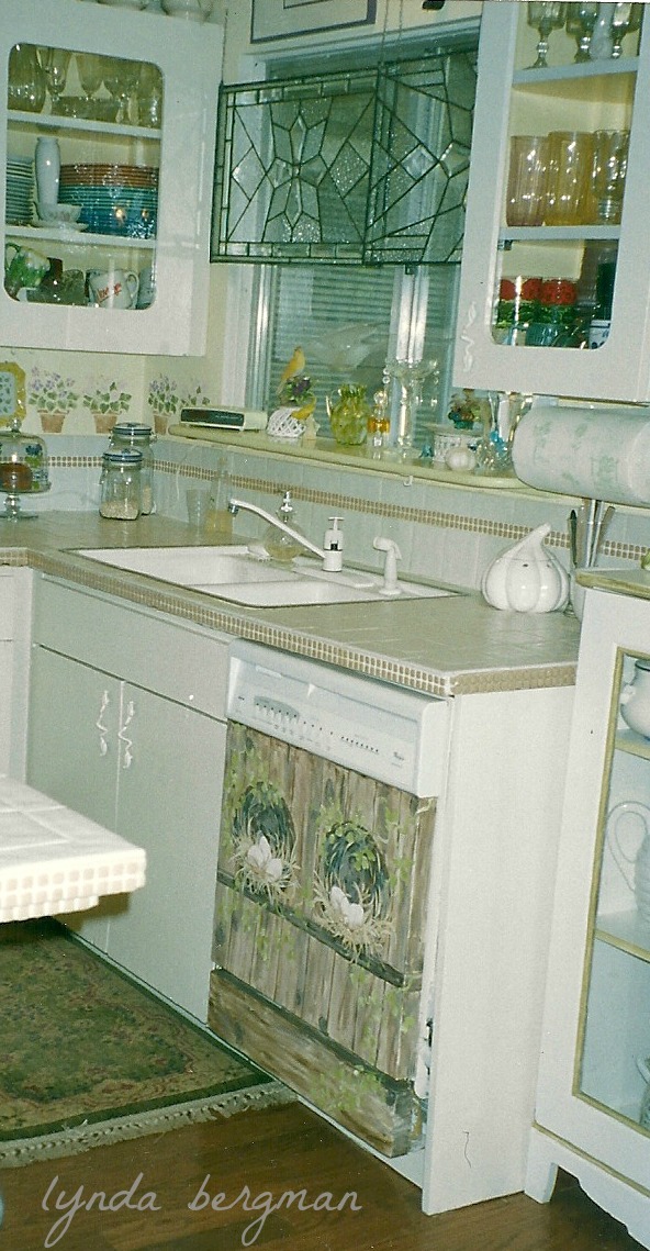 LYNDA BERGMAN DECORATIVE ARTISAN TUTORIALHAND PAINTING MY DISHWASHER