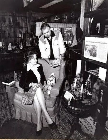 एडवर्ड वॉरेन और लॉरेन रीटा वॉरेन  Ed and Lorraine Warren