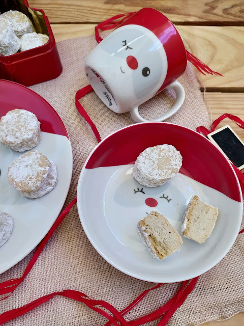 Nevaditos. Receta de dulces típicos navideños de España. Recetas tradicionales. Navidad. Horno, manteca, vino. Cuca. Parrandón