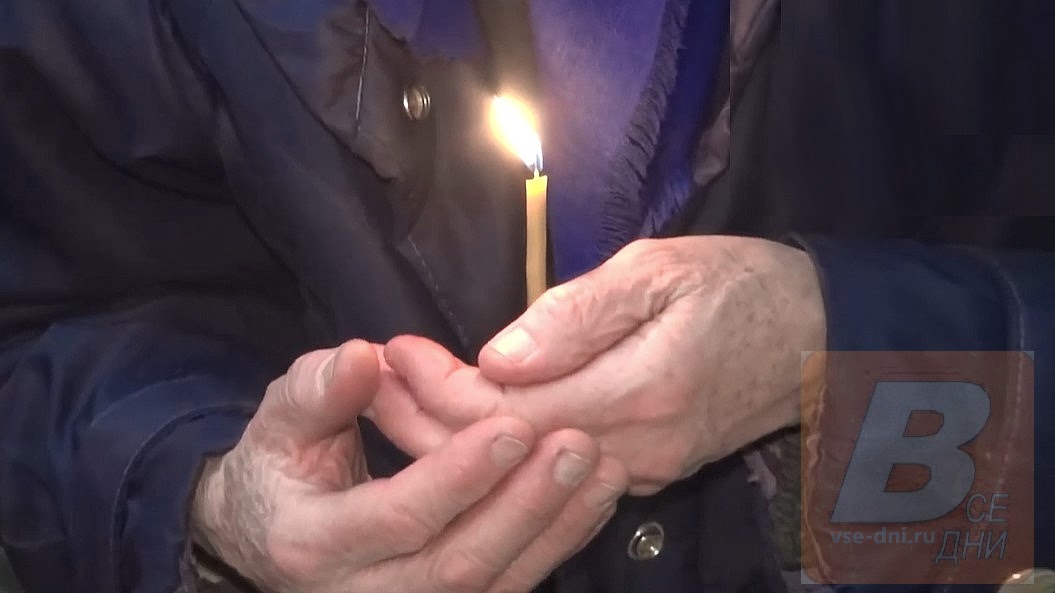 Родительские субботы в 2024 году. Молодежь в церкви. Поминальные в 2024 году. Православная женщина. Поминальные в 2024 году.