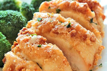 BAKED GARLIC PARMESAN CHICKEN