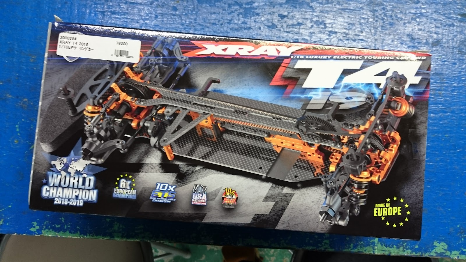 カーボンの ヤフオク! - XRAY T4 2019 シャーシ カーボン製 RC