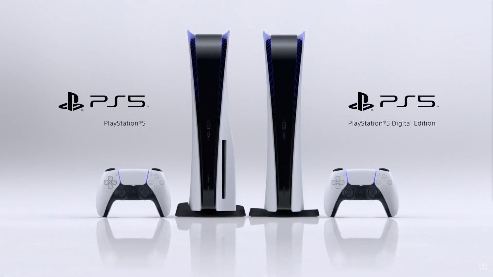 PS5 Base Console and PS5 Digital Edition Console PS5 Base Console and PS5 Digital Edition Console