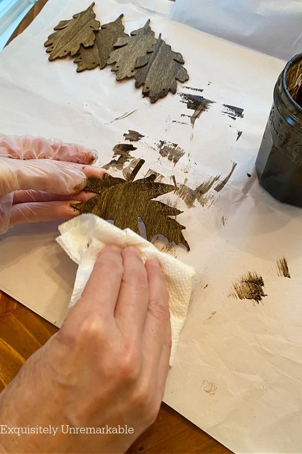 Staining Wooden Leaves