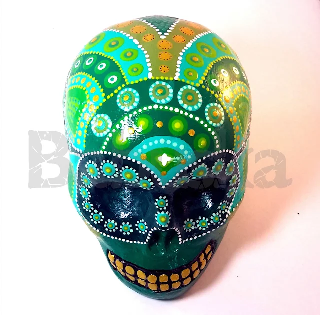 Calavera mexicana babuska con amor