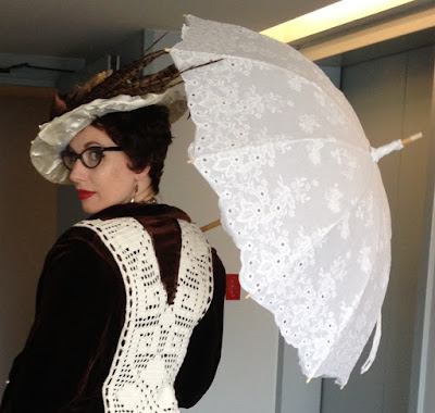 Parasols for Every Occasion with Gail Carriger! A Glimpse at Her Collection 