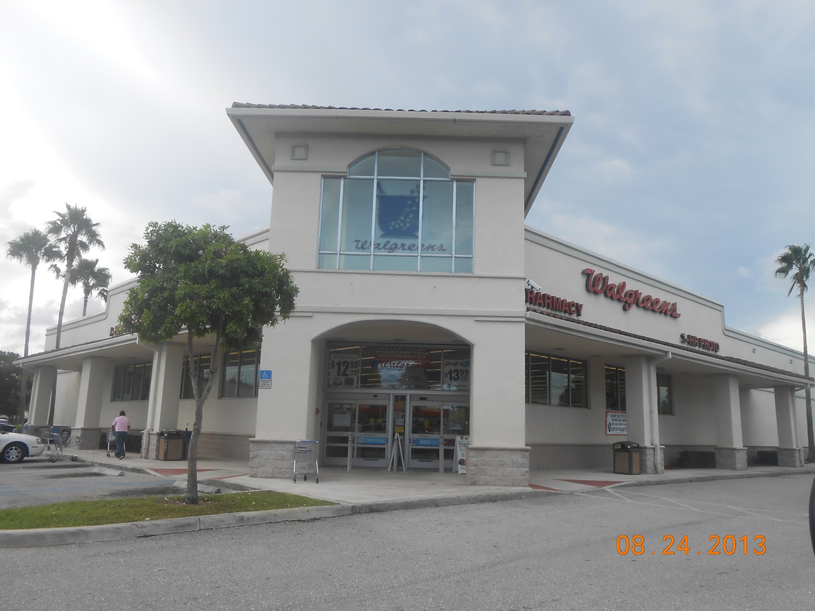 The Wag The Walgreens Blog Walgreen's 5067 (Summit & Millitary) West Palm Beach FL