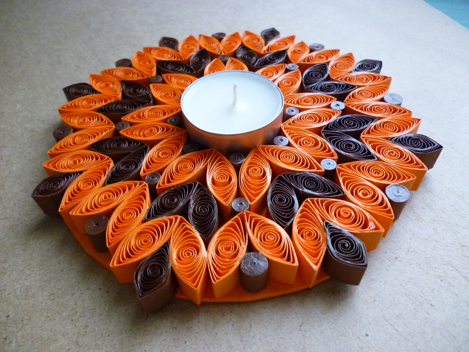 Papírvilág quilling gyertyatartó / quilled candle holder