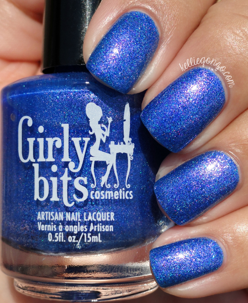 Girly Bits Dancing In The Moonlight