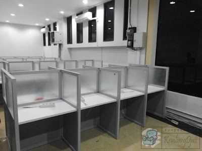Meja Partisi Kantor Harga Diskon 2,5 % ( Furniture Semarang )