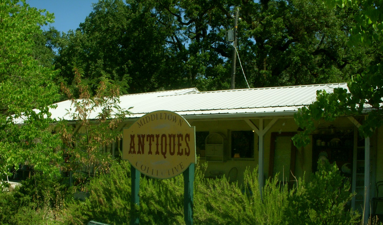 Honey's Treasures Cobb Mountain