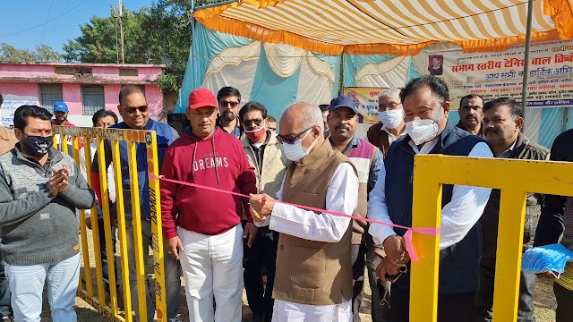 अटलजी की जन्म जयंती पर विविध आयोजन.. पूर्व मंत्री जयंत मलैया ने संभागीय क्रिकेट प्रतियोगिता का शुभारंभ किया.. भाजपा अनुसूचित जाति मोर्चा ने कंबल बांटें.. जिला भाजपा कार्यालय, दीनदयाल नगर मंडल, पुराना बाजार, झलोन में कार्यक्रम