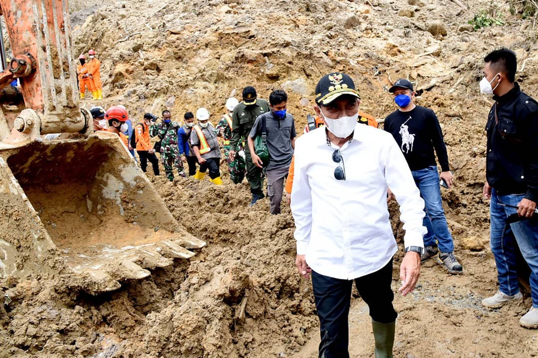 Longsor Tapanuli Selatan, Dua Warga Meninggal Dunia Tertimbun Material