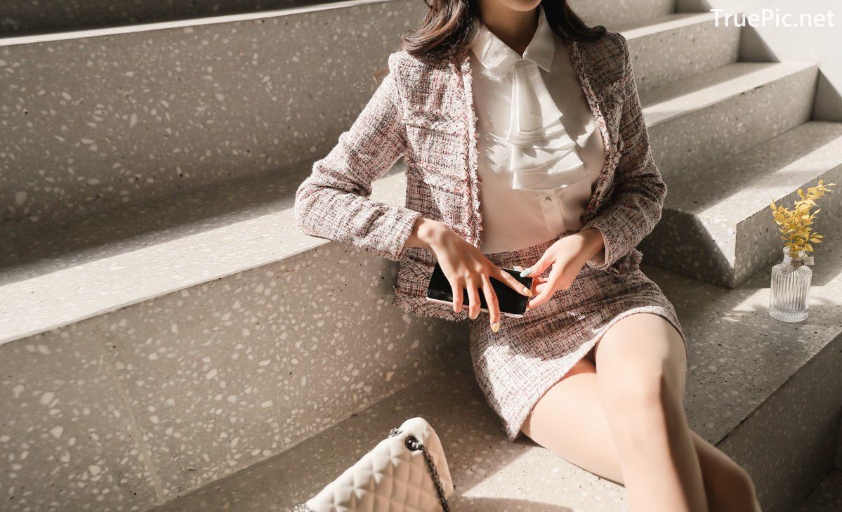 Image-Hot-Korean-Fashion-Model-Son-Yoon-Joo-She-So-Lovely-With-Miniskirt-TruePic.net- Picture-35