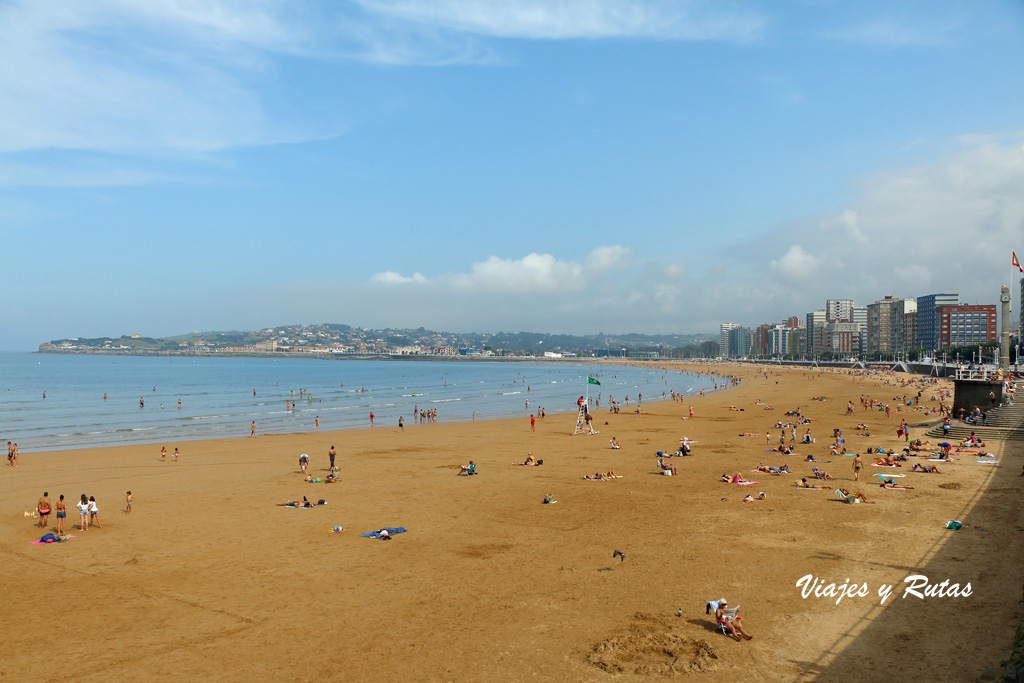 Playa de San Lorenzo de Gijón