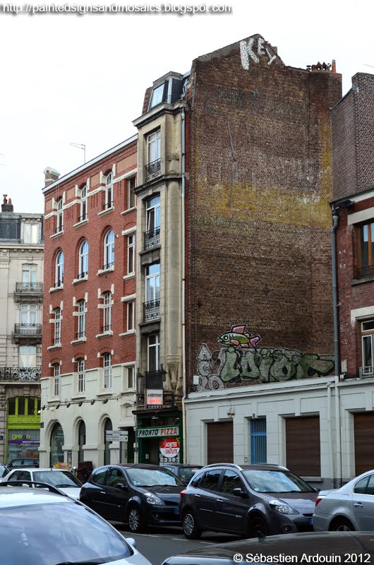 Painted signs and mosaics StRaphaël, Lille