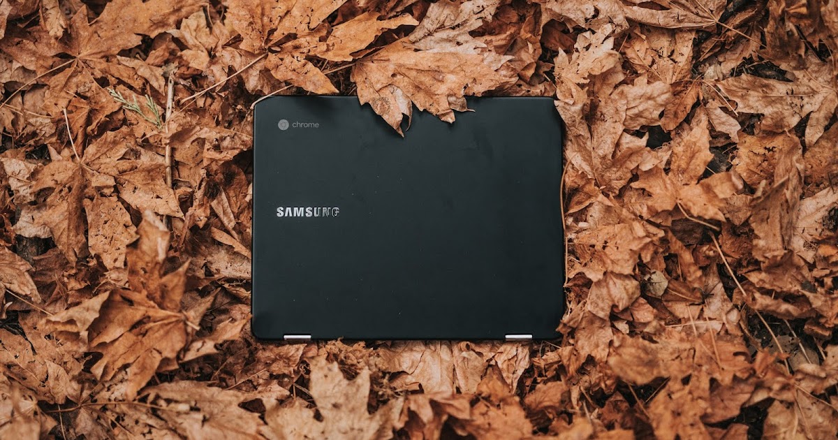 Google offers one year of 100 GB Dropbox cloud storage for free for