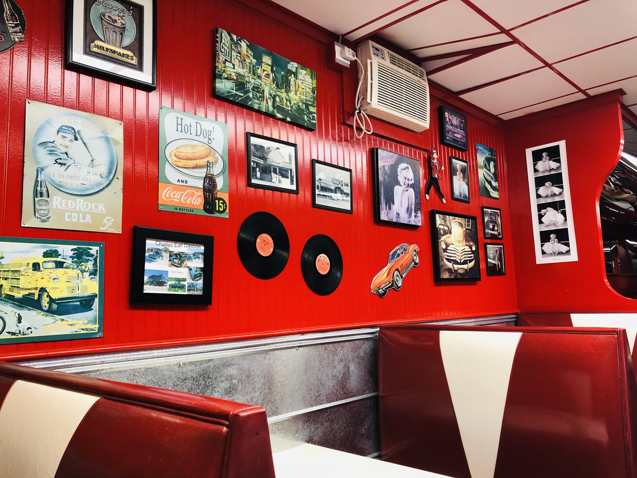 Airing My Laundry, One Post At A Time... Pop's Diner At Carolina Beach