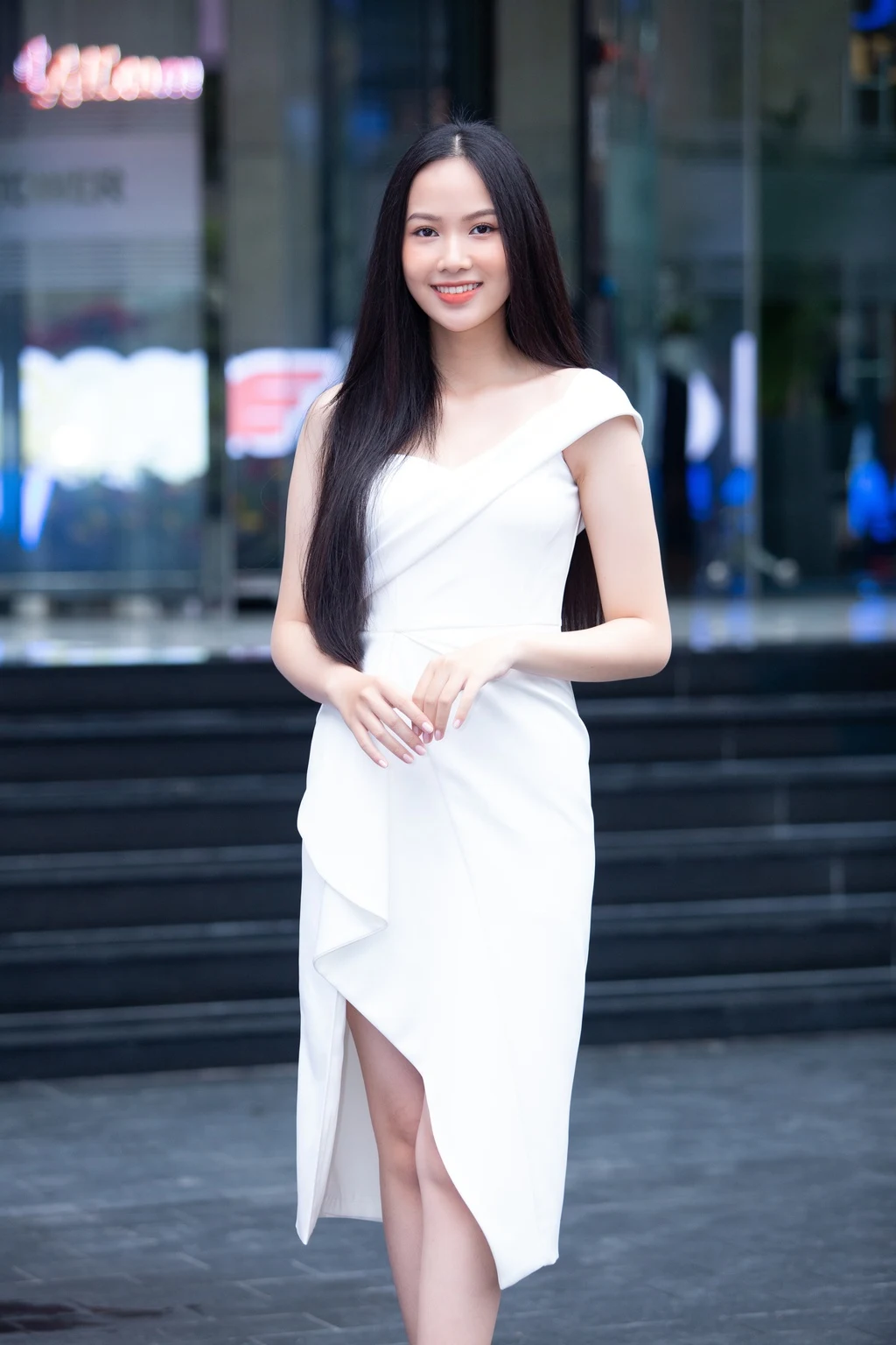 Dàn thí sinh khoe sắc tại sơ khảo Hoa hậu Việt Nam 2020