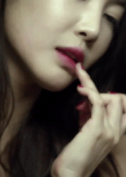 [어버이주의] 섹시한 농심윤지.gif | 인스티즈