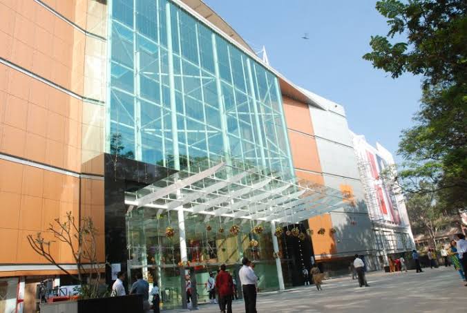 mantri square biggest mall in the india