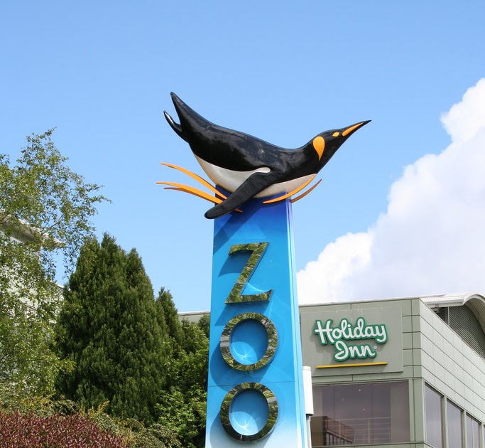 Edinburgh Zoo, Scotland, UK (with Map & Photos)