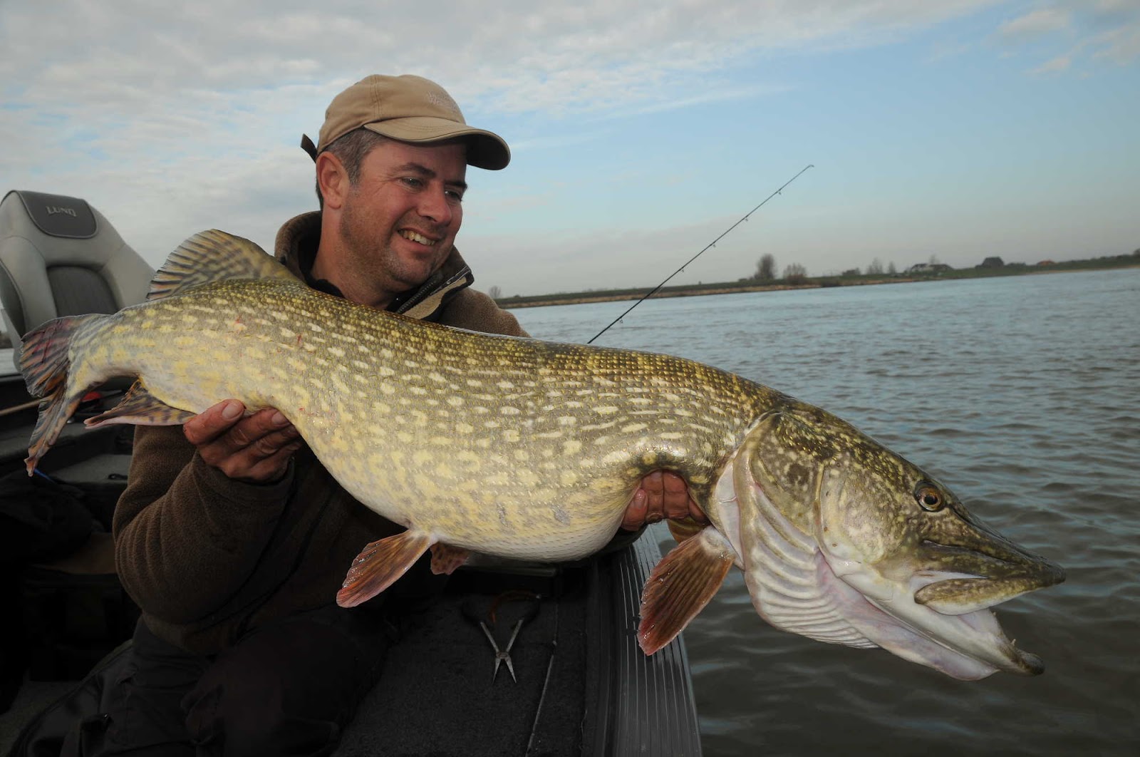 Another famous predator consultant joins Fairpoint Outdoors A/S ...