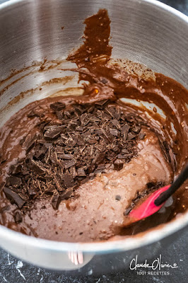 Le cake au chocolat, noisette et rhum qui embaume toute la cuisine!