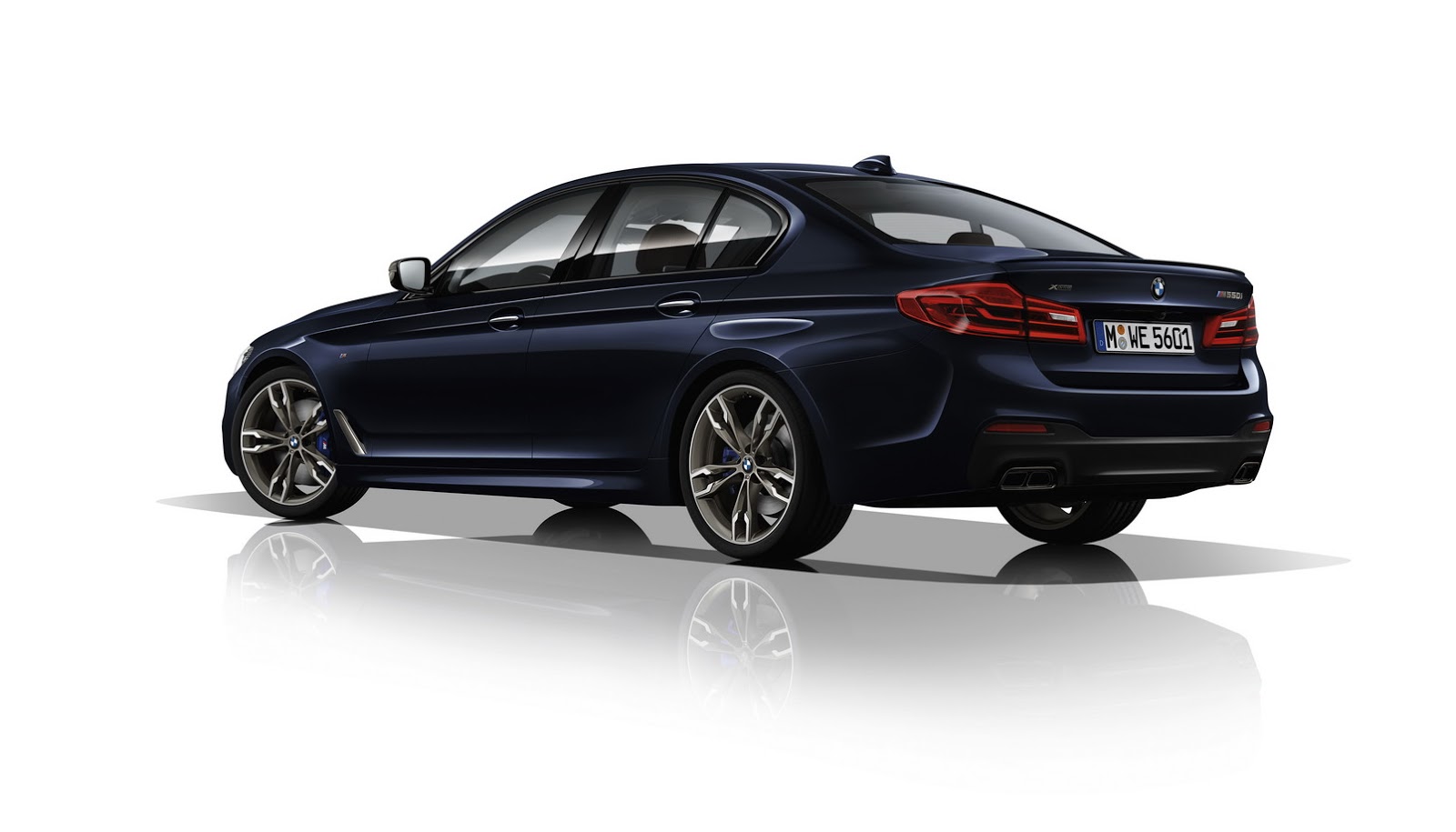 2017-BMW-5-Series-1.jpg