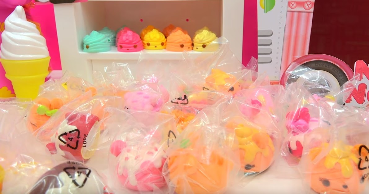 CookieSwirlC Blog Num Nom Freebie Winners