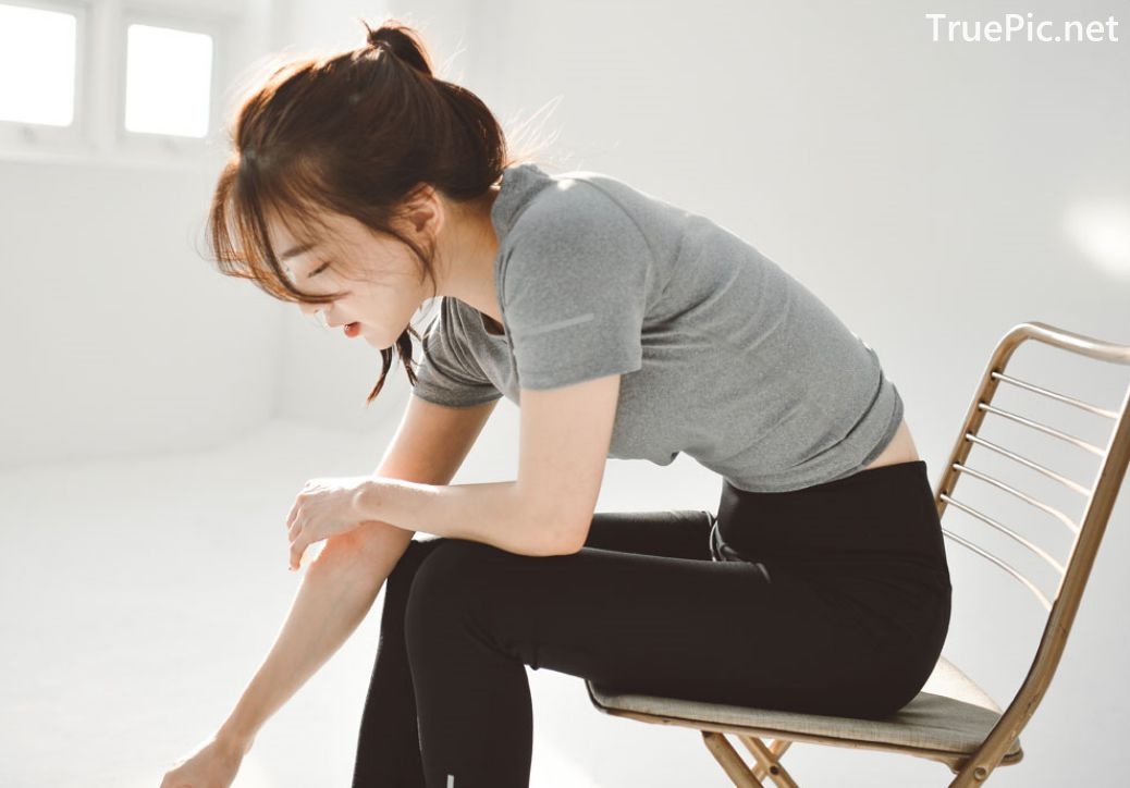 Image-Korean-Lingerie-Queen-Haneul-Model-Black-And-White-Fitness-Set-TruePic.net- Picture-43