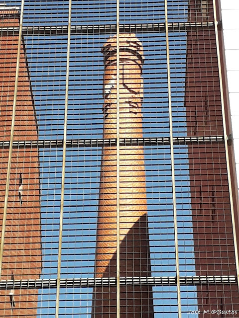 Miradas de Madrid: CHIMENEAS INDUSTRIALES DE LADRILLO EN LA VILLA DE