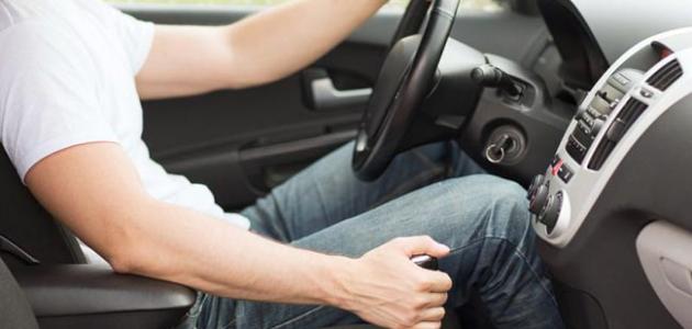 دراسة توضح اسباب تفوق الرجال على النساء في قيادة السيارات