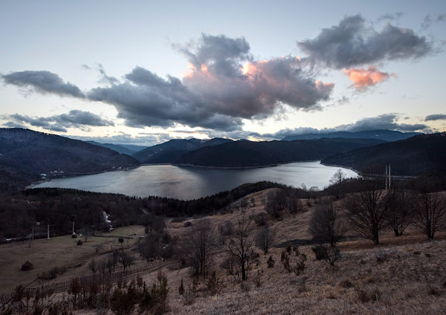 OLTRE IL MURO ARTE e FOTOGRAFIA MIHNEA TURCU PHOTOGRAPHER