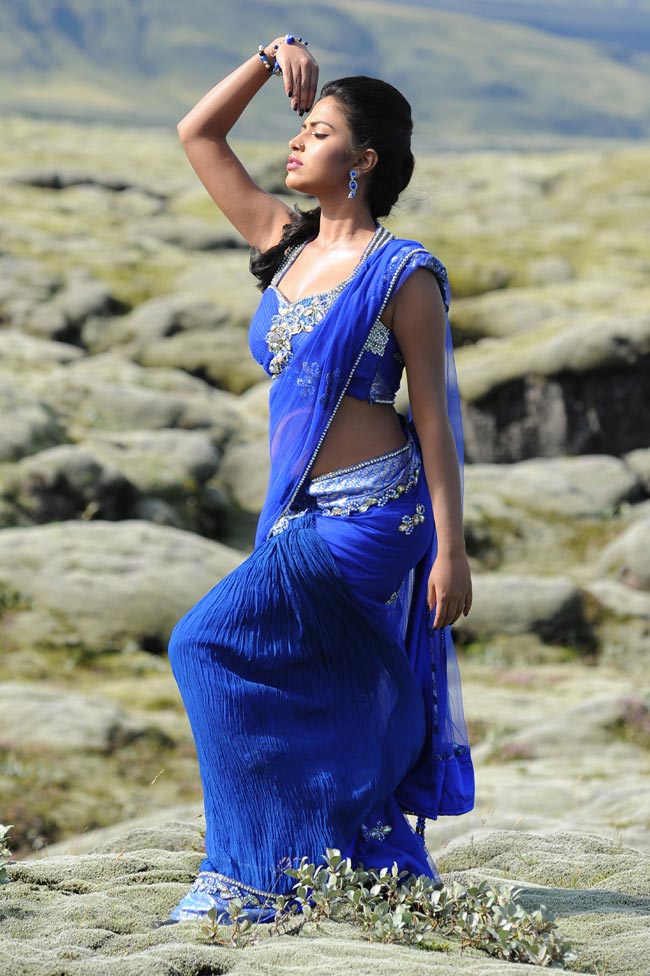 Cute Actress Amala Paul Hot Navel Show Stills In Cute Blue Saree