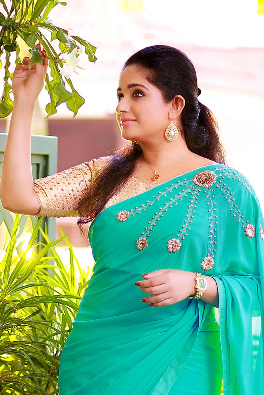 Kavya Madhavan Hot Saree Album 1 Baobua Bolly Baobua Com Kavya madhavan is an indian film actress who works in malayalam cinema. kavya madhavan hot saree album 1