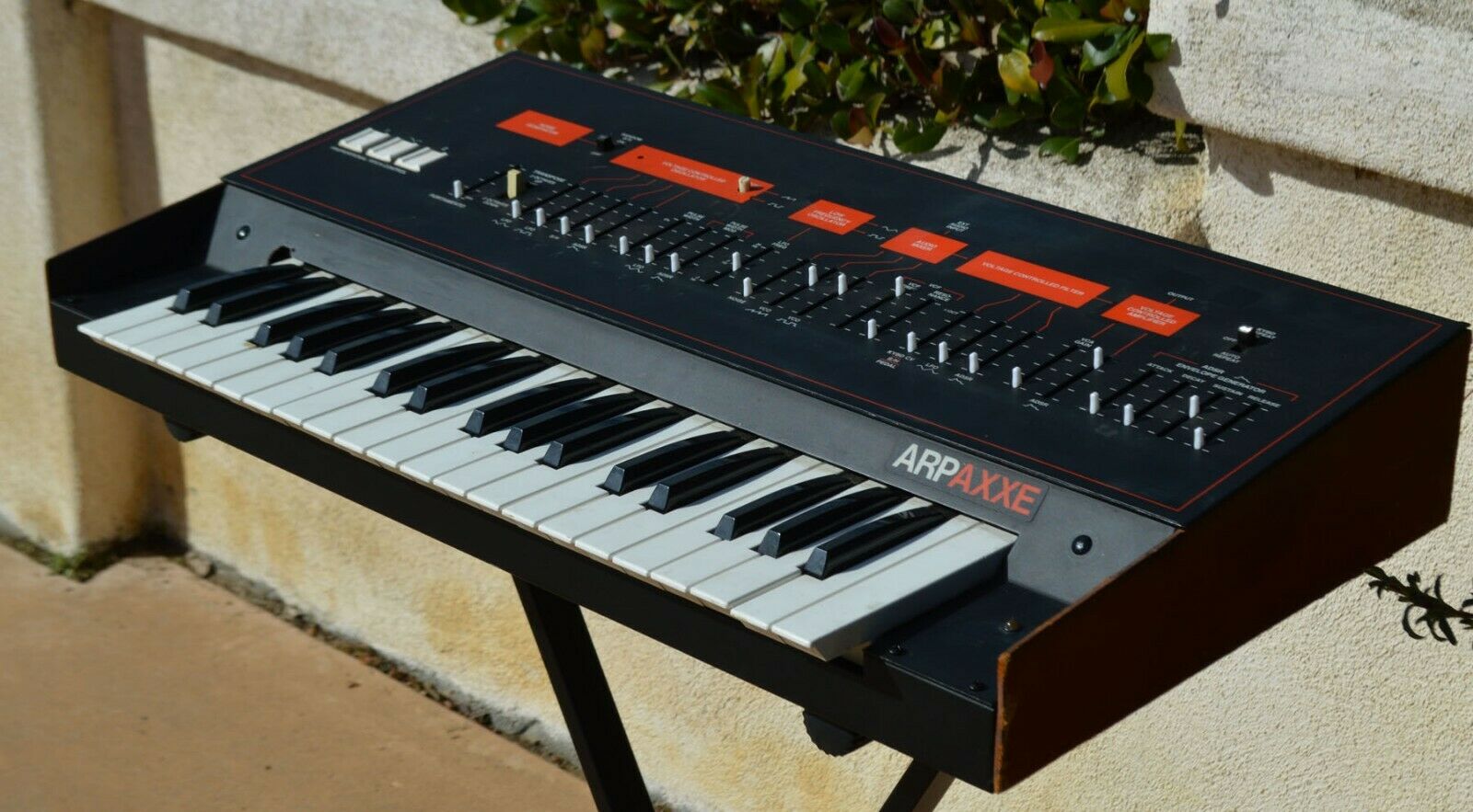 MATRIXSYNTH Vintage ARP Axxe synthesizer keyboard