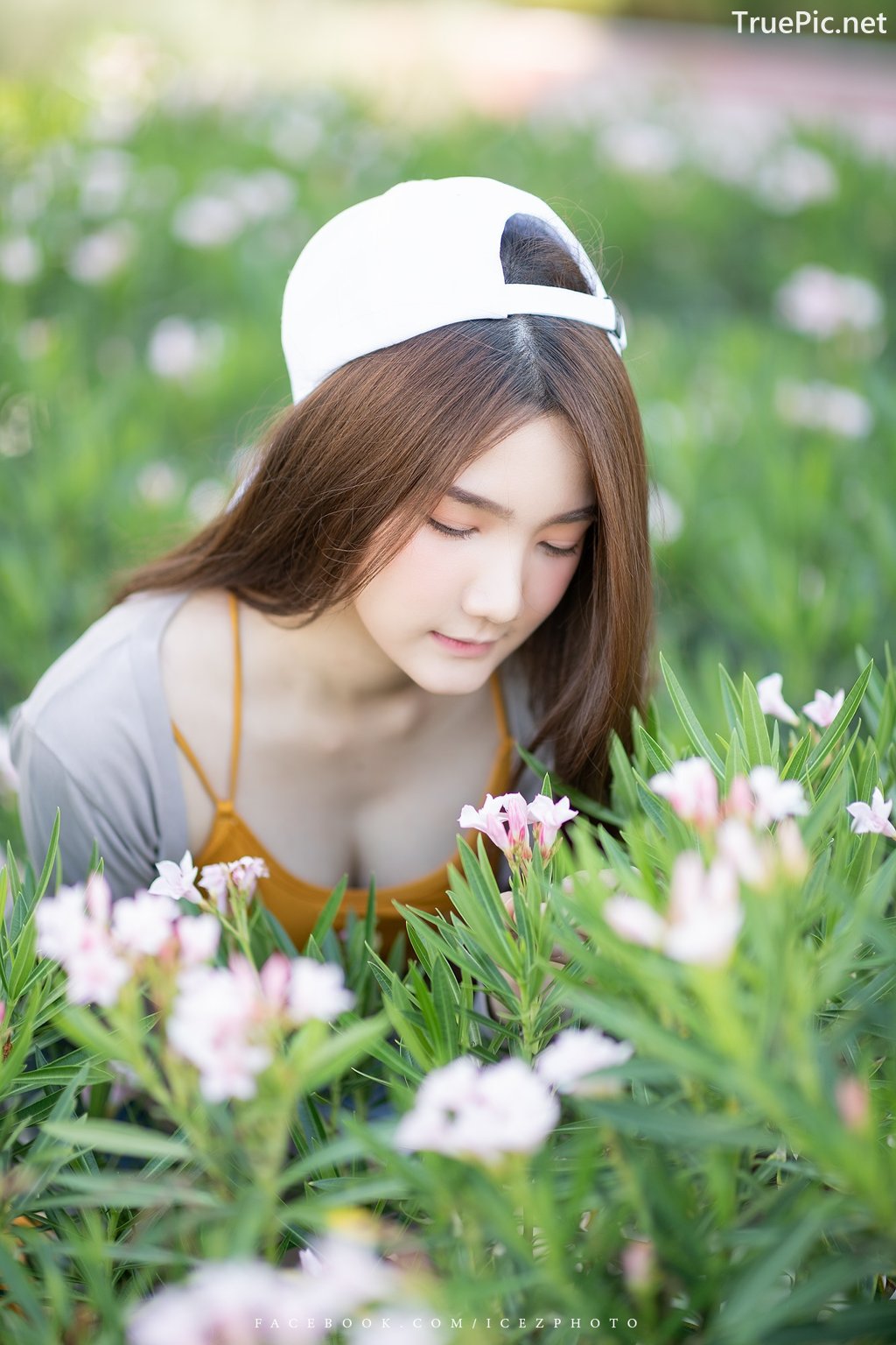 Image-Thailand-Cute-Model-Creammy-Chanama-Beautiful-Angel-In-Flower-Garden-TruePic.net- Picture-23