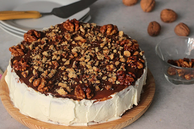 Tarta Pardina De Nueces De California
